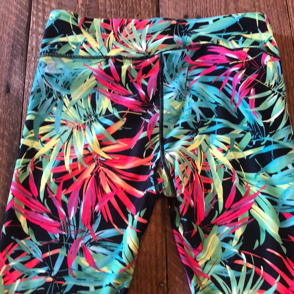 Fabletics Tropical print leggings - Picture 3 of 3